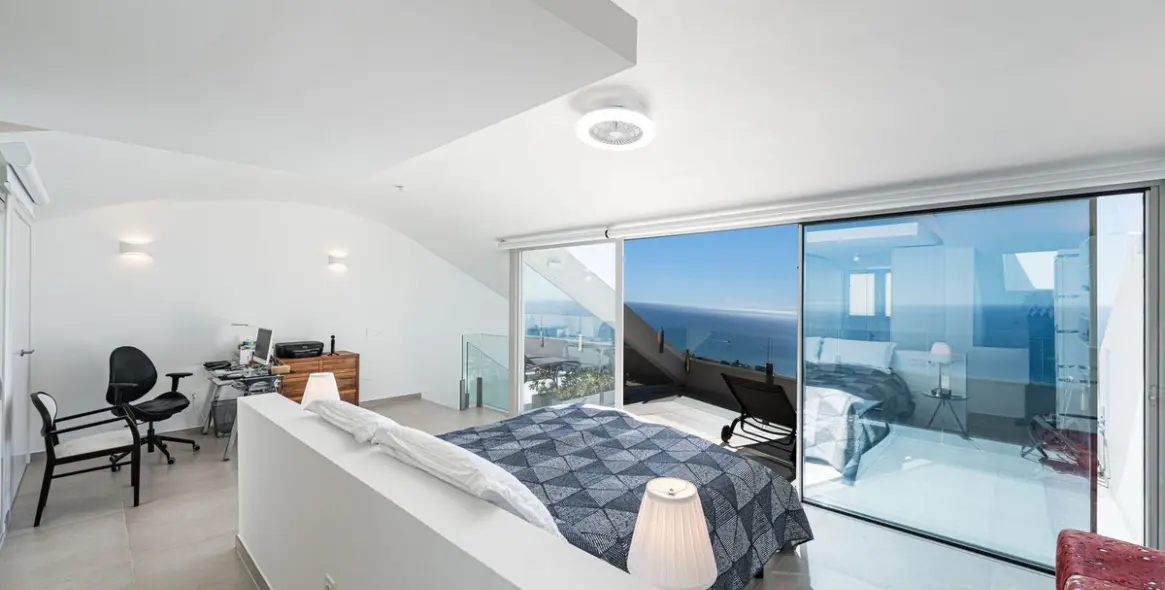 Venta de ático dúplex en Benalmadena 31