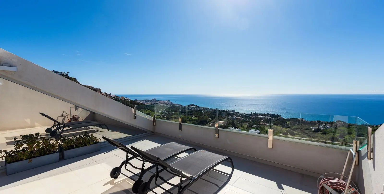 Продажа двухуровневого пентхауса в Benalmadena 23