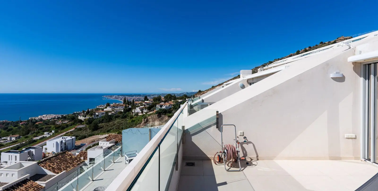 Продажа двухуровневого пентхауса в Benalmadena 33