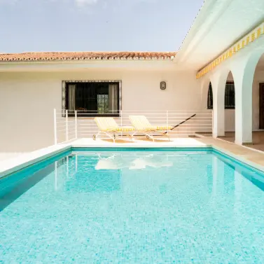 Venta de villa independiente en San Pedro de Alcántara