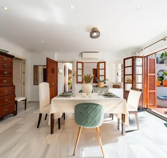 Venta de apartamento en planta baja en The Golden Mile