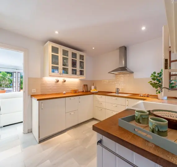 Venta de apartamento en planta baja en The Golden Mile