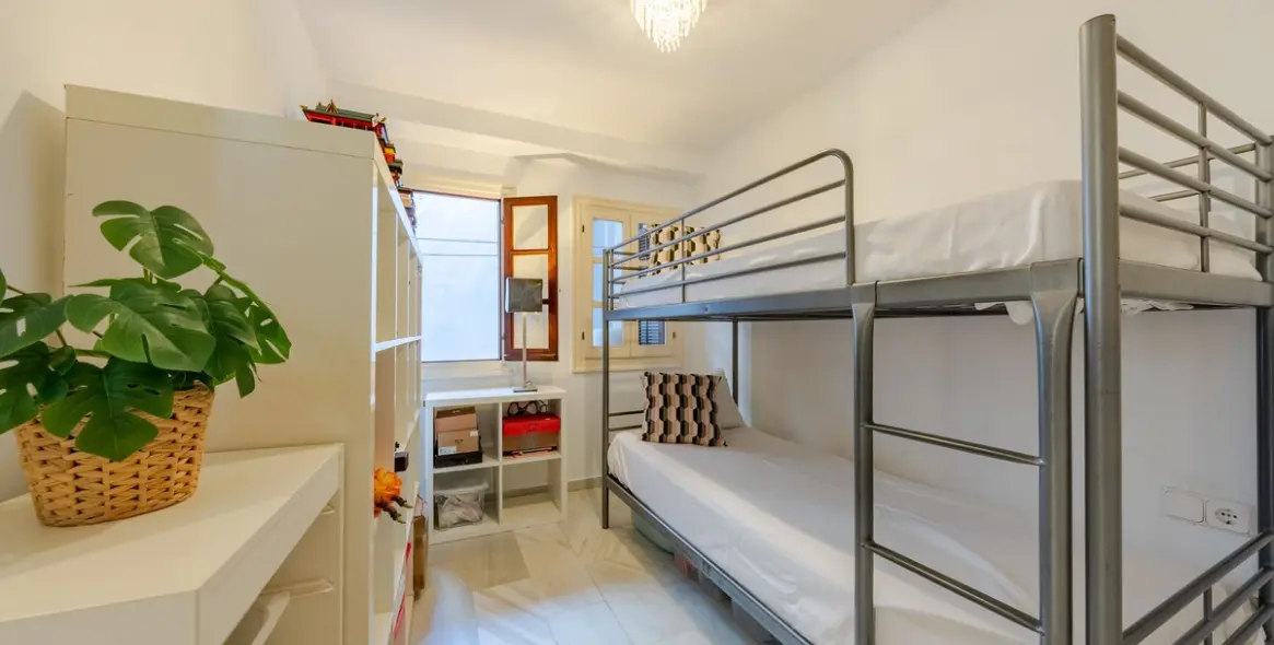 Sale of ground floor apartment in The Golden Mile 19