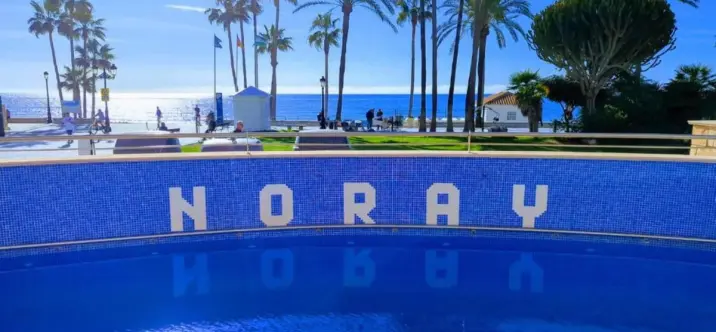 Venta de apartamento en planta media en San Pedro de Alcántara 0