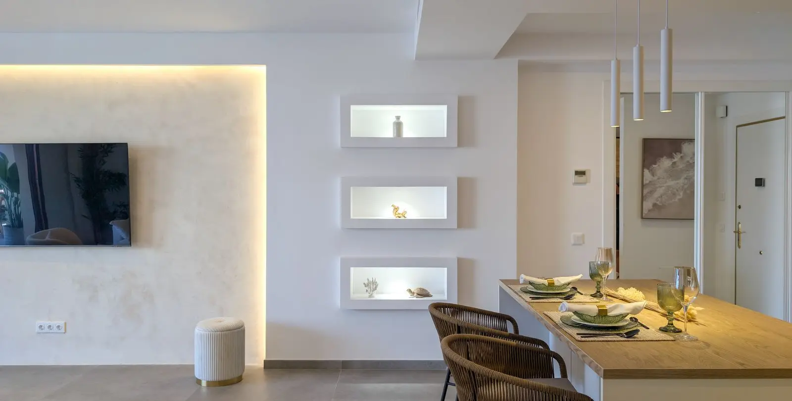 Sale of middle floor apartment in San Pedro de Alcántara 9
