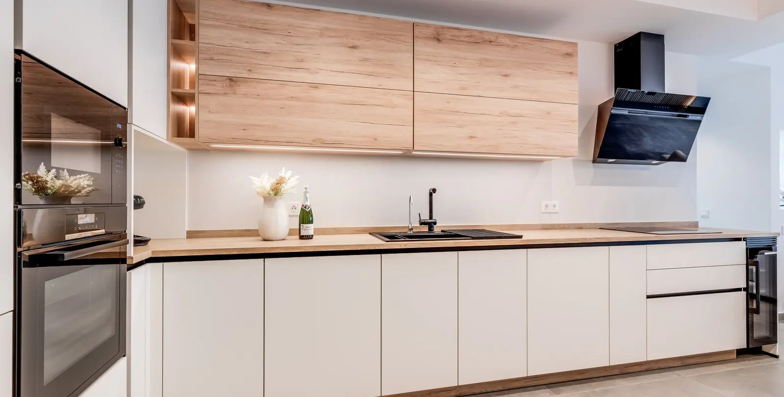 Sale of middle floor apartment in San Pedro de Alcántara 21