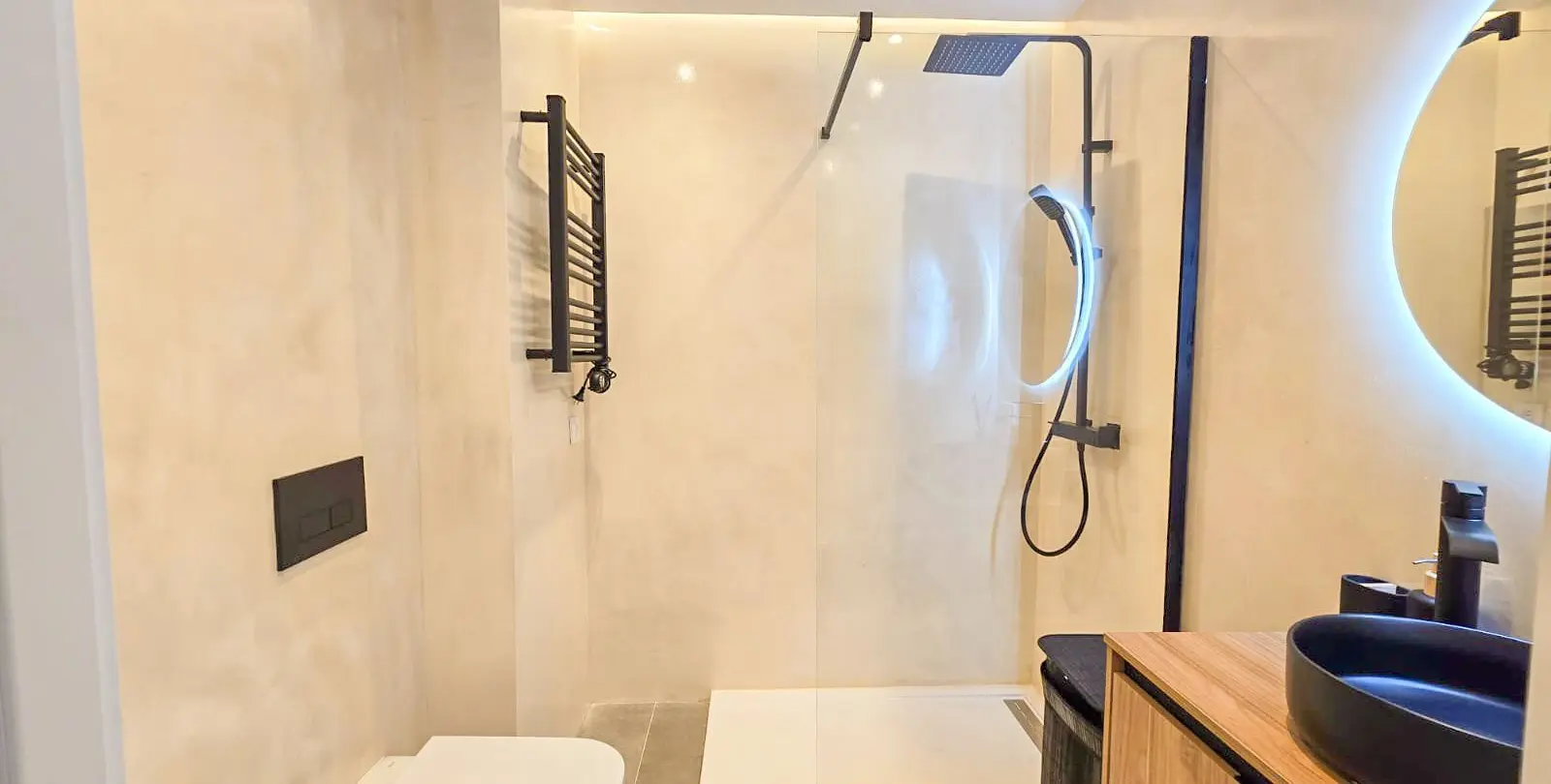 Sale of middle floor apartment in San Pedro de Alcántara 33