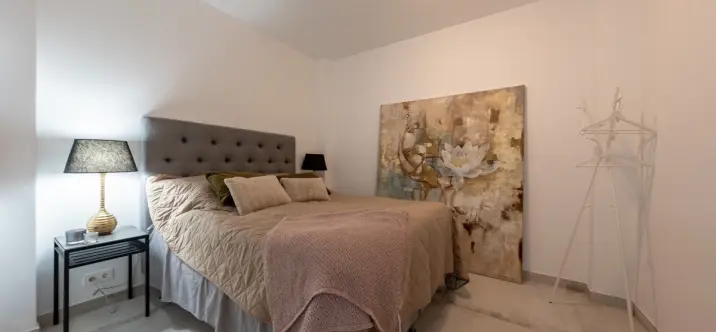 Продажа двухуровневого пентхауса в Nueva Andalucía 4