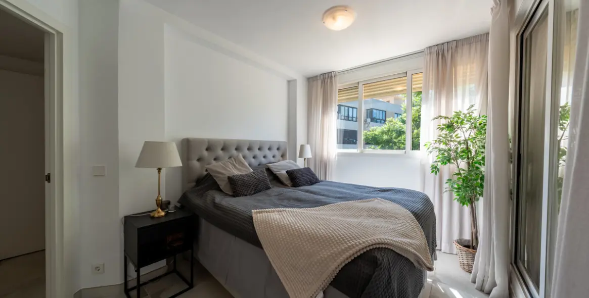 Sale of penthouse duplex in Nueva Andalucía 6