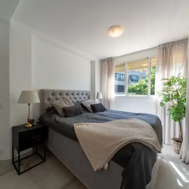 Продажа двухуровневого пентхауса в Nueva Andalucía