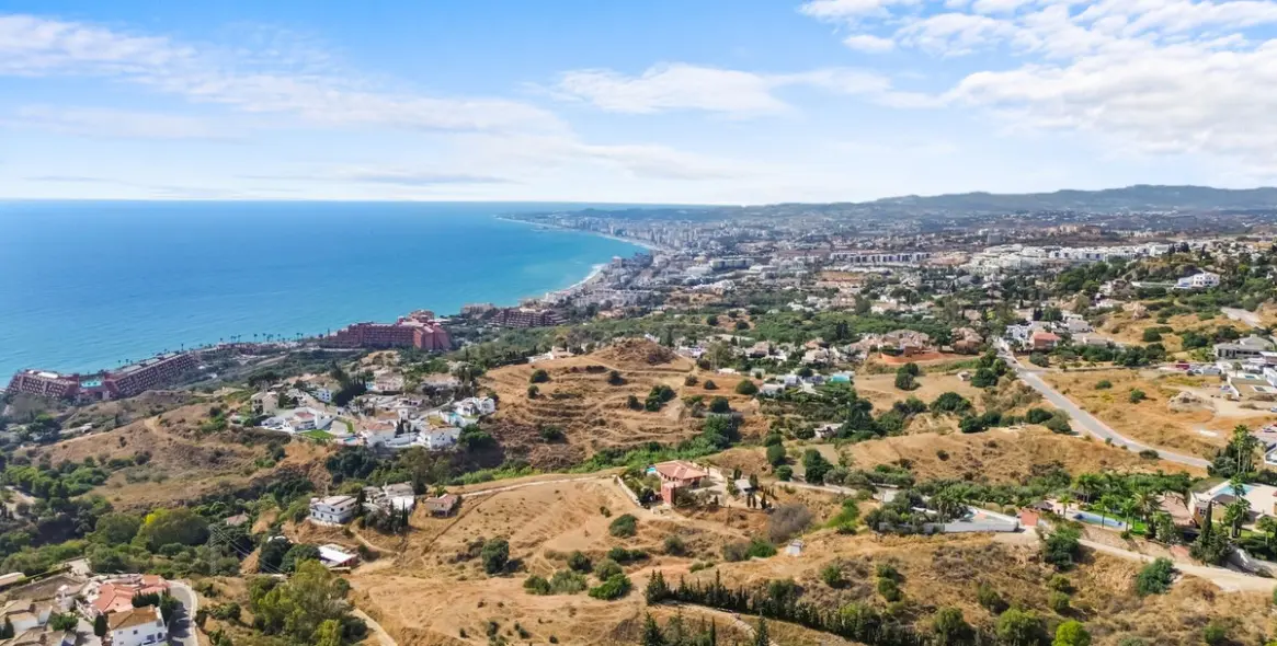 Sale of detached villa in Benalmadena 3