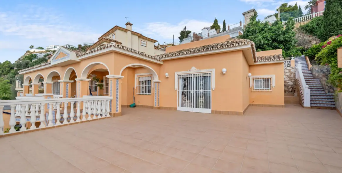 Sale of detached villa in Benalmadena 8