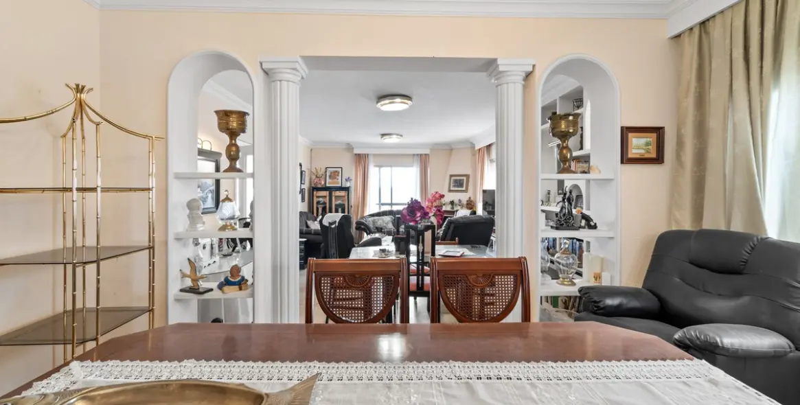 Sale of detached villa in Benalmadena 19