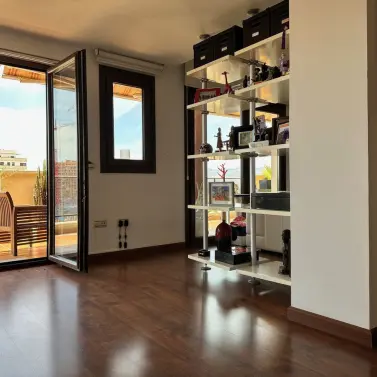 Venta de ático dúplex en Teatinos