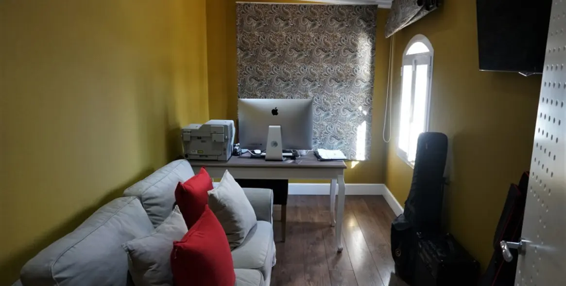 Sale of detached villa in Caleta de Vélez 23