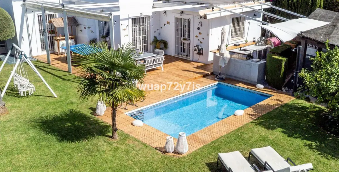 Venta de villa independiente en Marbella (distrito Marbella) 4