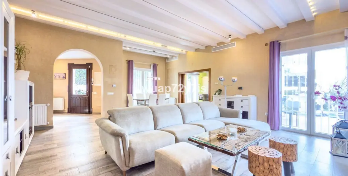Venta de villa independiente en Marbella (distrito Marbella) 9