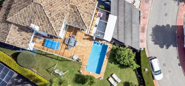 Venta de villa independiente en Istán 4