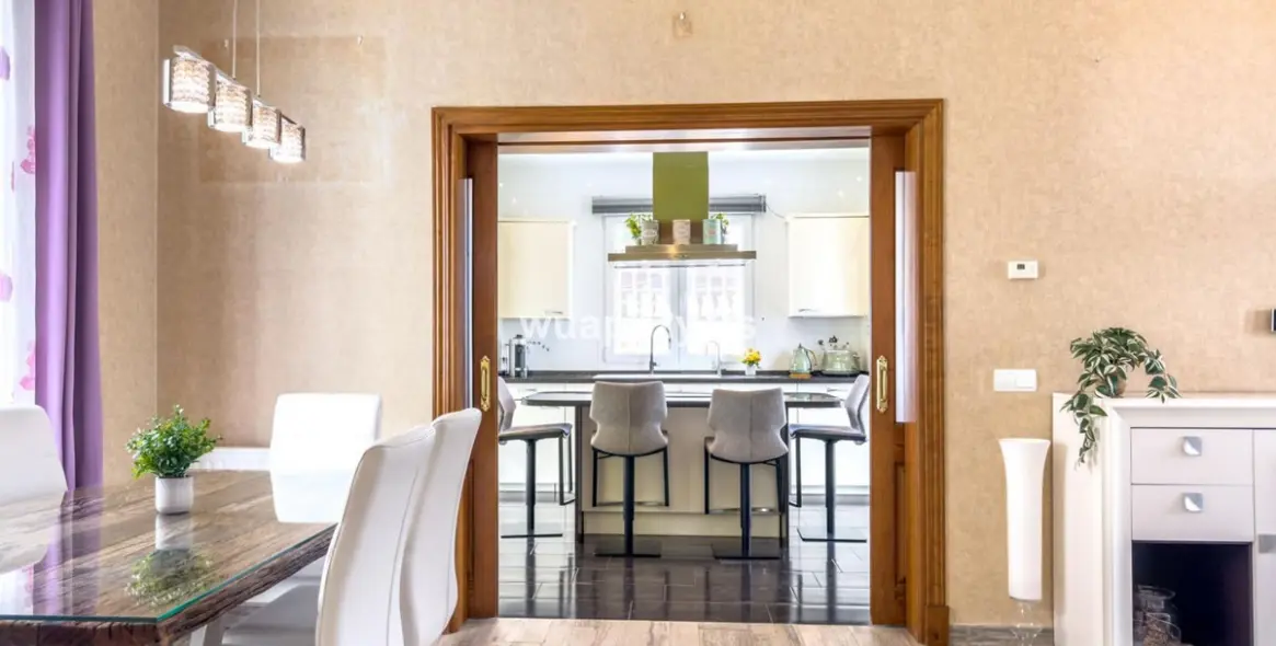 Sale of detached villa in Istán 14