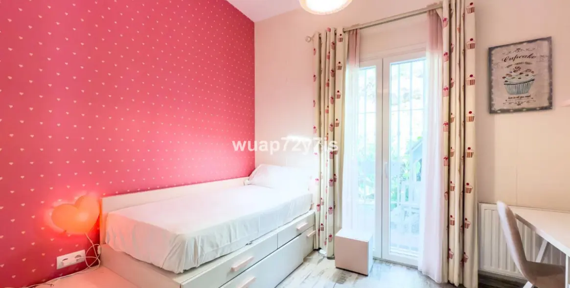 Продажа  отдельно стоящей виллы в Istán 38