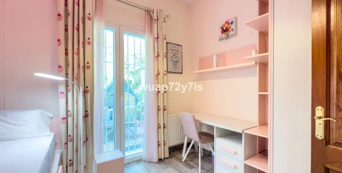 Продажа  отдельно стоящей виллы в Istán 39