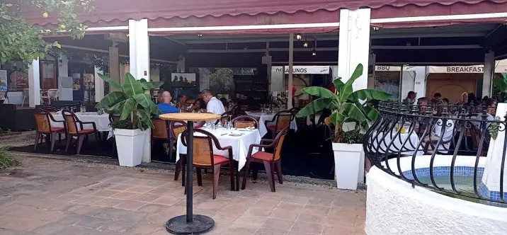 Продажа ресторана в Cabopino 2