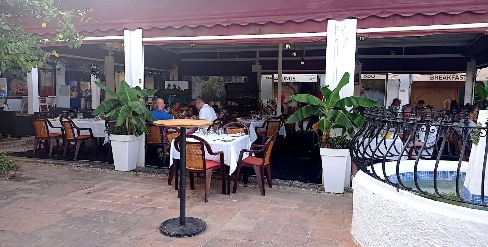 Sale of restaurant in Cabopino 3