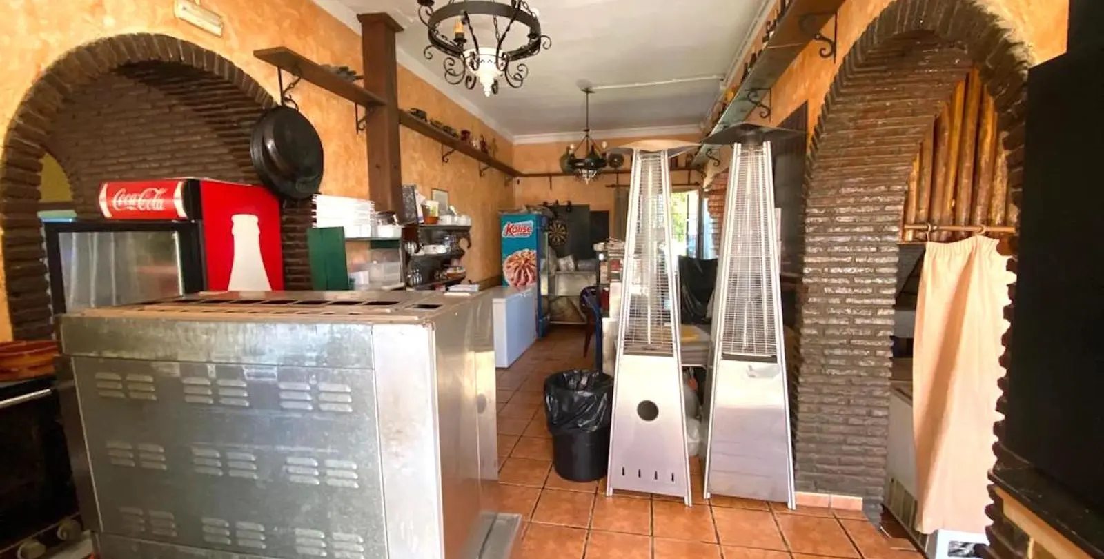Sale of restaurant in Cabopino 9