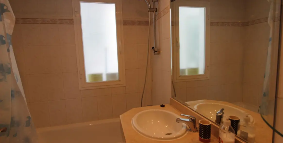 Short-term rent of penthouse in Puerto Banús 9