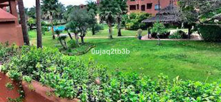 Sale of middle floor apartment in New Golden Mile 0