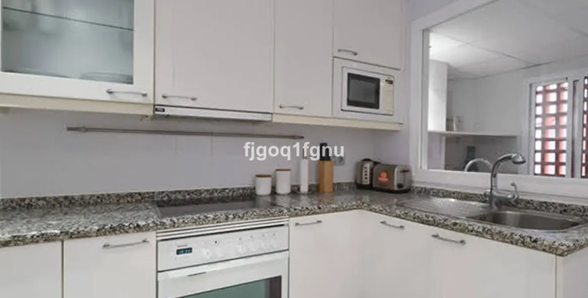 Продажа апартаментов на первом этаже в Costalita 5