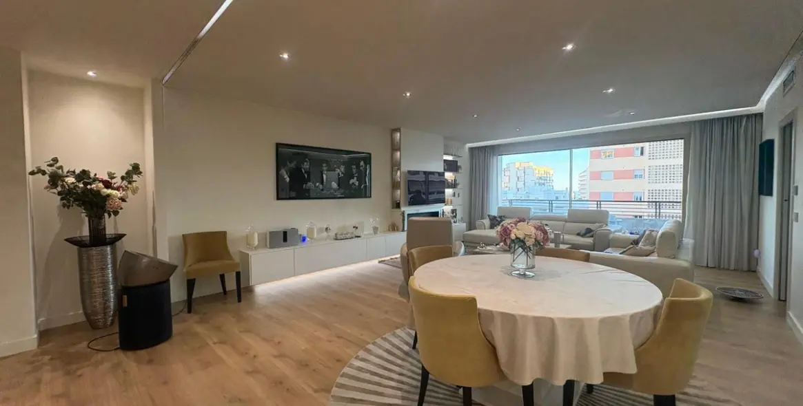 Sale of middle floor apartment in Marbella 8