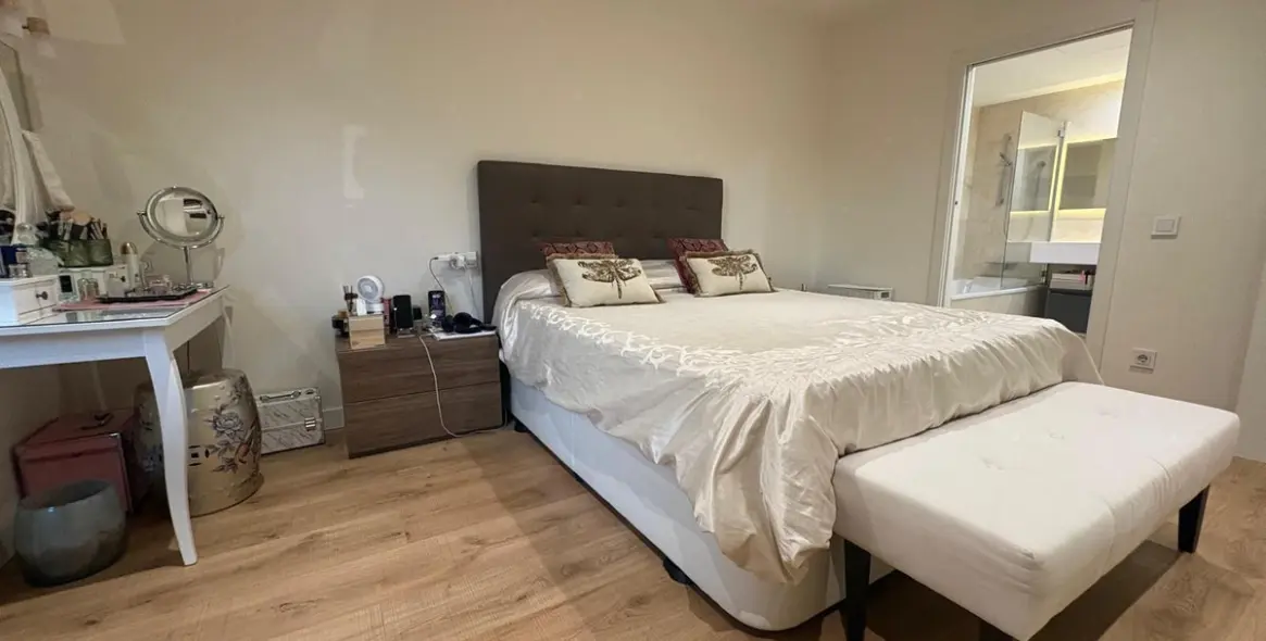 Sale of middle floor apartment in Marbella 20