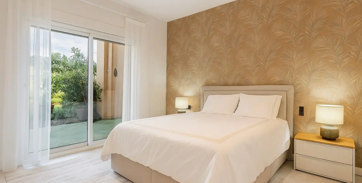 Sale of ground floor apartment in Nueva Andalucía 16