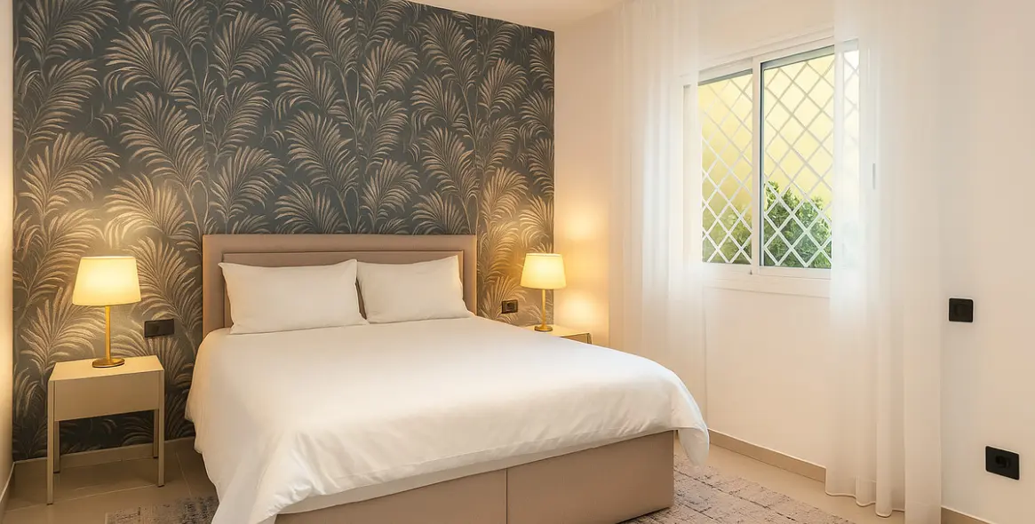 Sale of ground floor apartment in Nueva Andalucía 19