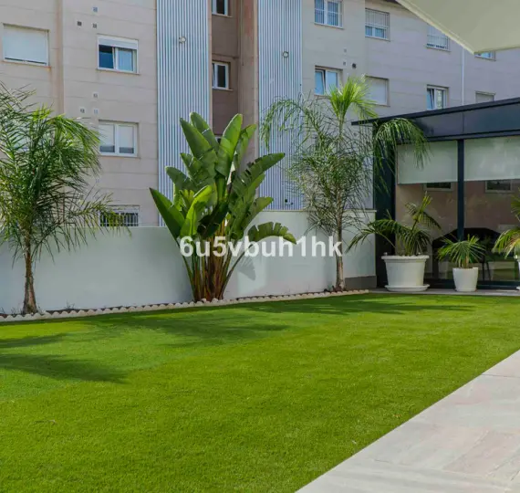 Sale of ground floor apartment in Torremolinos