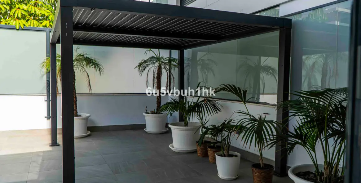 Sale of ground floor apartment in Torremolinos 9