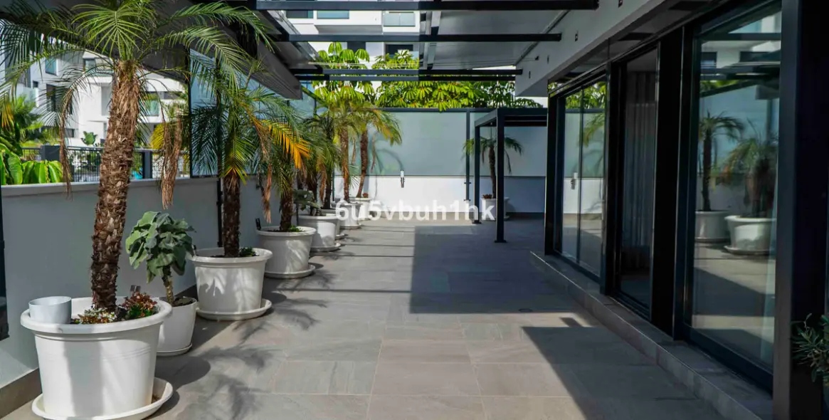 Sale of ground floor apartment in Torremolinos 12