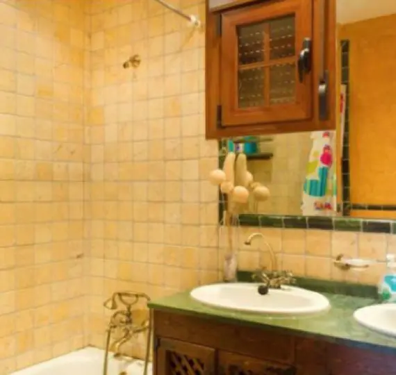 Продажа  отдельно стоящей виллы в Estepona