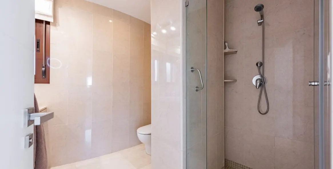 Sale of penthouse in Costalita 17