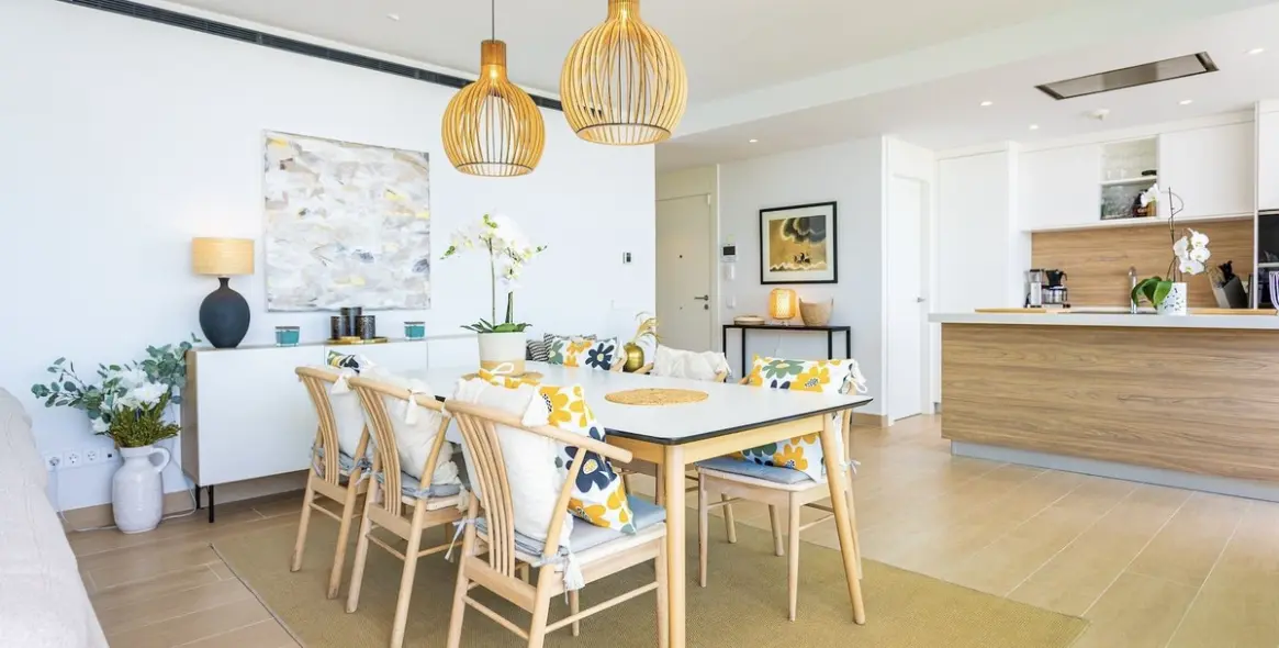 Sale of middle floor apartment in Fuengirola 7