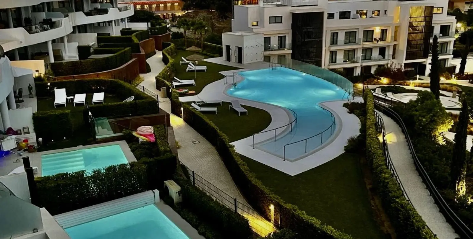 Sale of middle floor apartment in Fuengirola 5