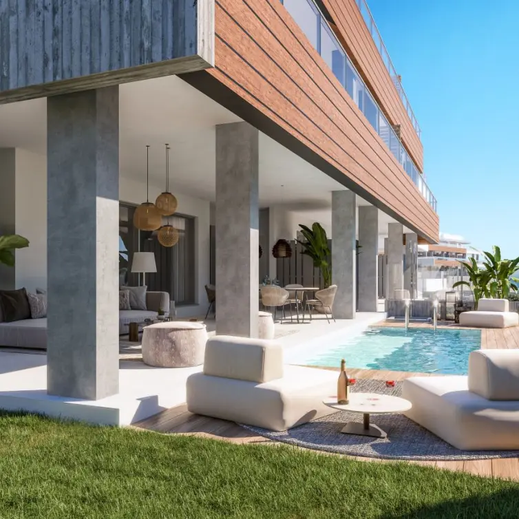 Sale of ground floor apartment in Altos de los Monteros