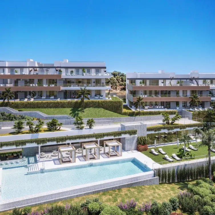 Продажа апартаментов на первом этаже в Altos de los Monteros