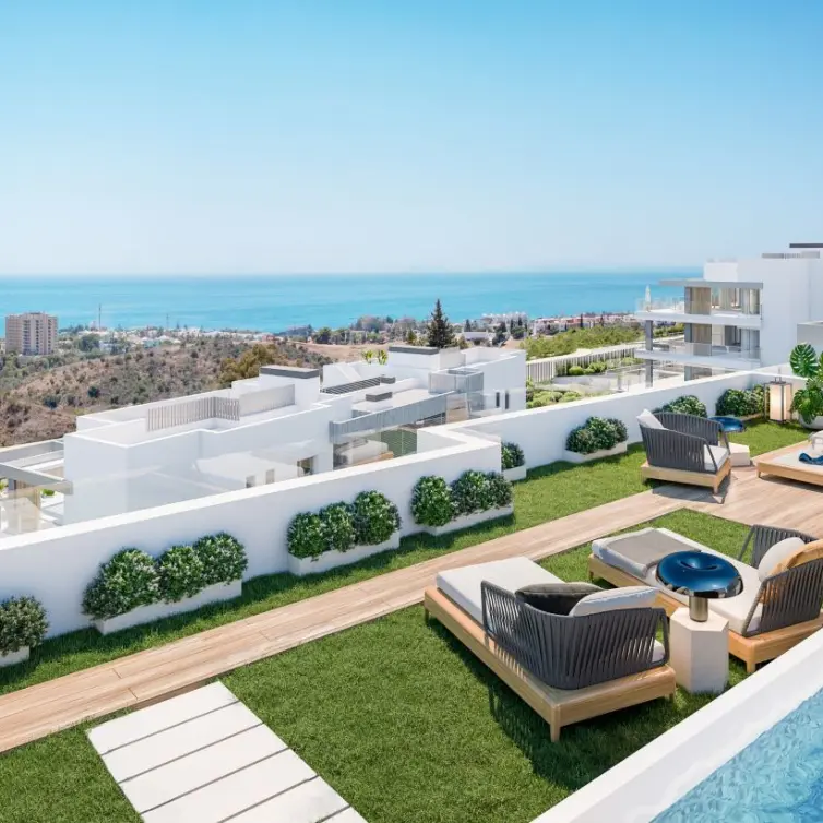 Продажа апартаментов на первом этаже в Altos de los Monteros