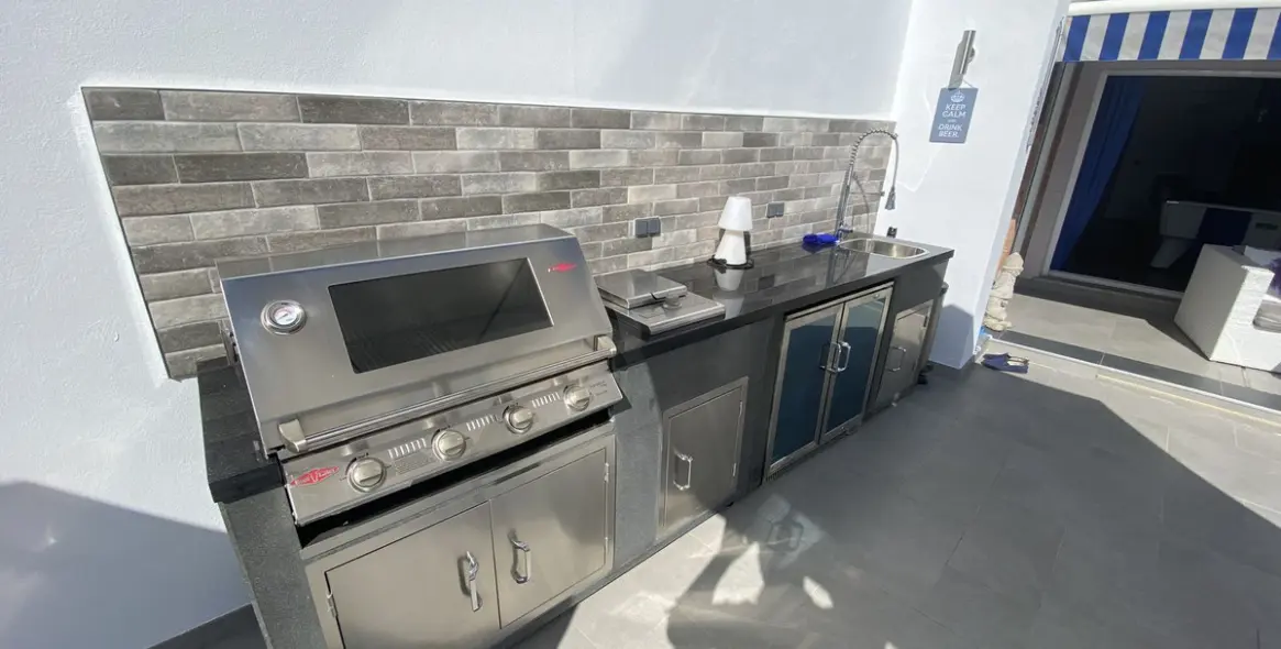 Продажа  отдельно стоящей виллы в Torremolinos 11