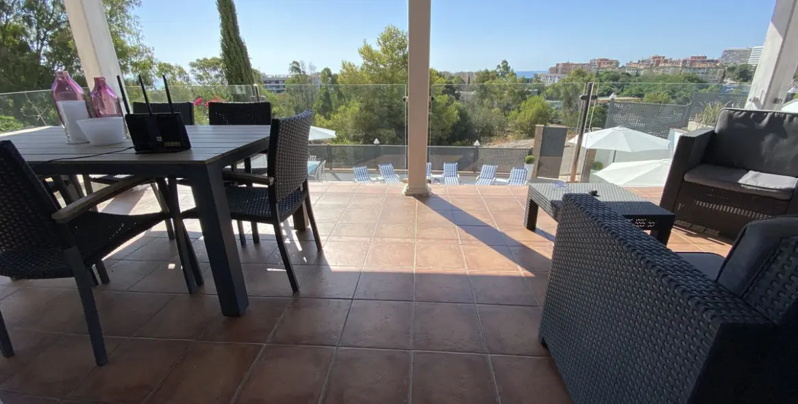 Продажа  отдельно стоящей виллы в Torremolinos 13