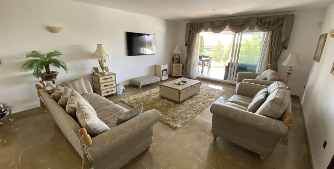 Продажа  отдельно стоящей виллы в Torremolinos 36