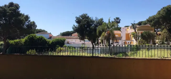 Жилой участок R4069777 0