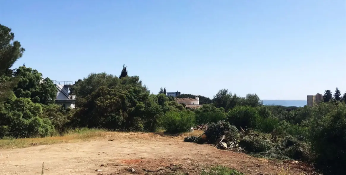 Продажа  жилого участка в Marbella East (район Hacienda Las Chapas) 7